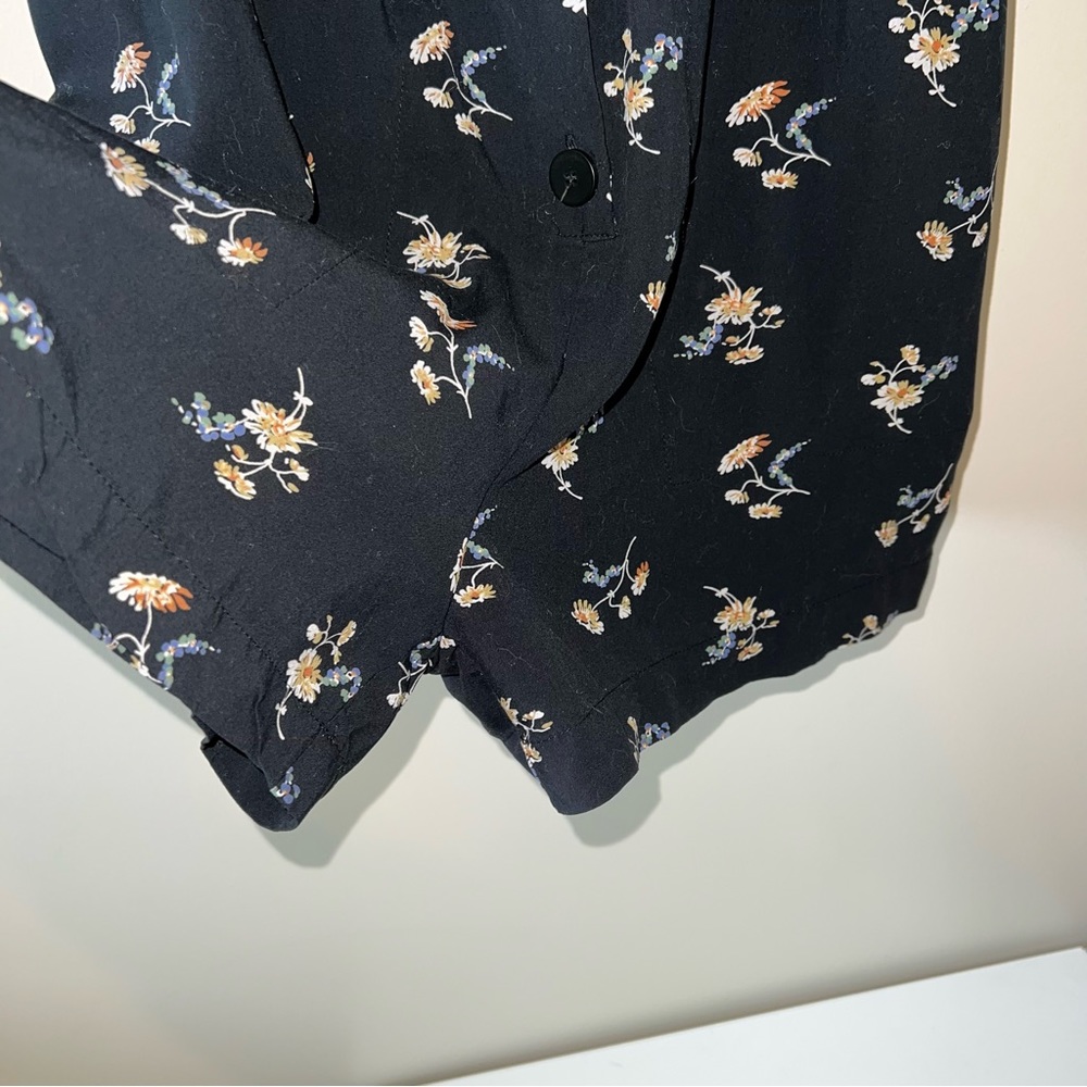 Madewell Navy Floral romper small - Picture 6 of 6